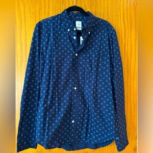 Gap Lived-In Long Sleeve Shirt